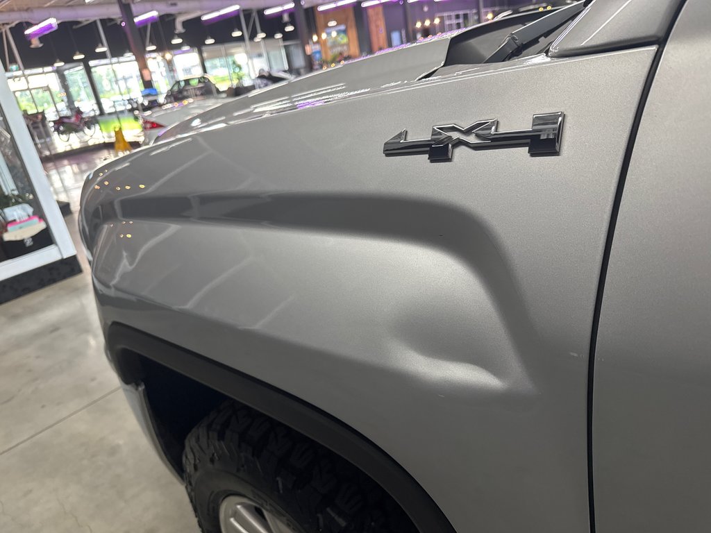 GMC Sierra 1500 SLE 2016 à Saint-Jean-Sur-Richelieu, Québec - 9 - w1024h768px