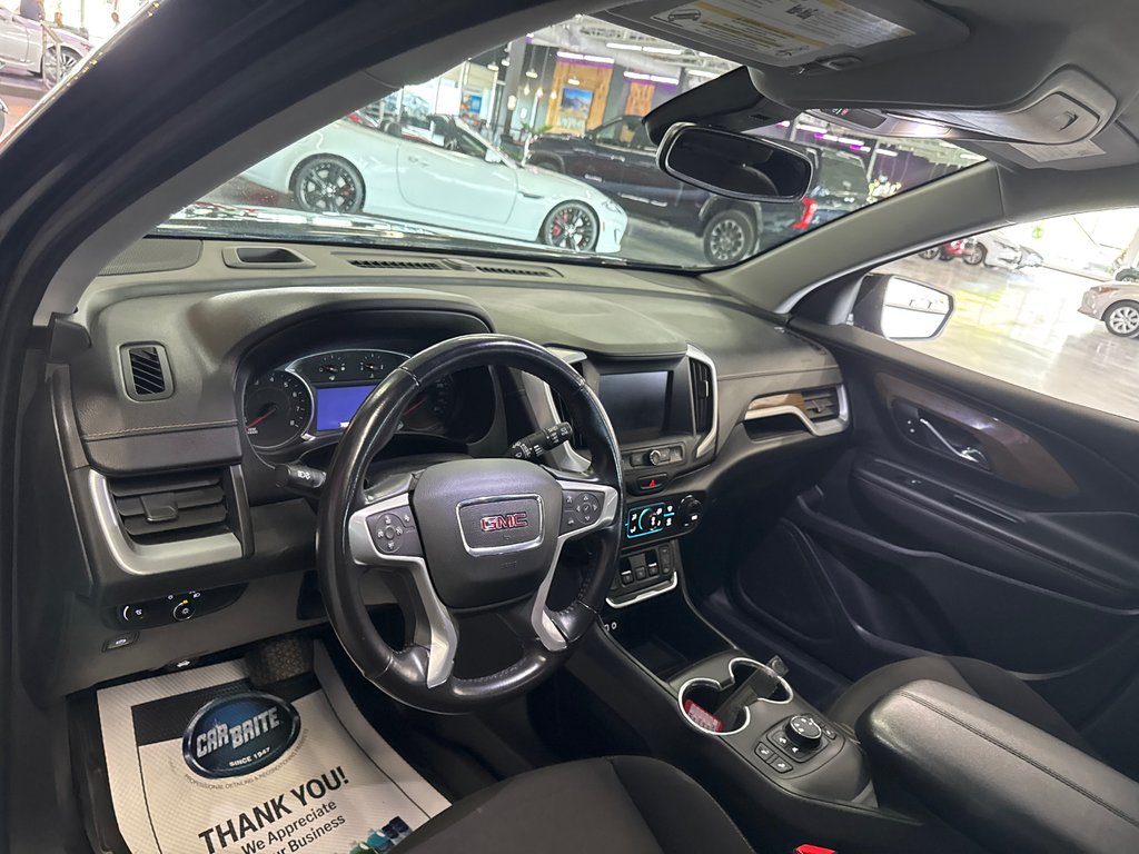2020 GMC Terrain SLE in Saint-Jean-Sur-Richelieu, Quebec - 10 - w1024h768px