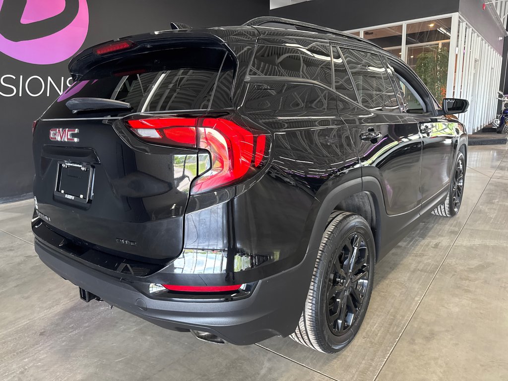 2020 GMC Terrain SLE in Saint-Jean-Sur-Richelieu, Quebec - 4 - w1024h768px