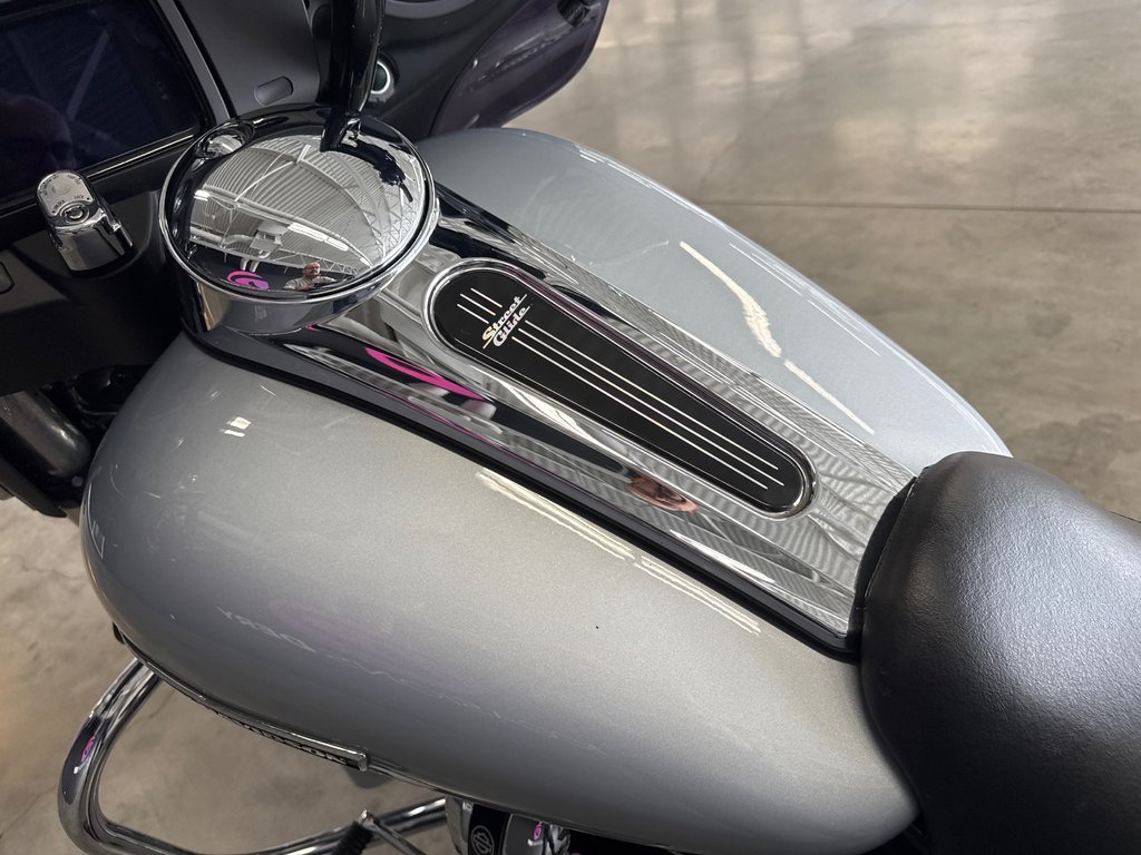 2023 HARLEY DAVIDSON FLHX STREET GLIDE in Saint-Jean-Sur-Richelieu, Quebec - 6 - w1024h768px