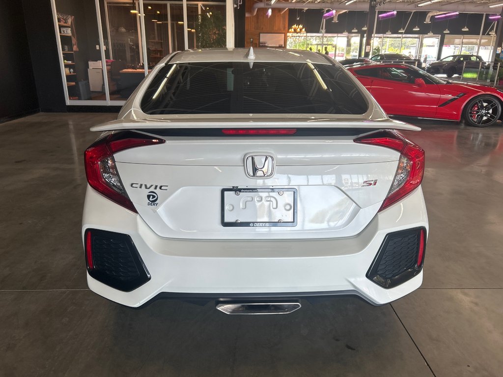2017 Honda Civic Sedan Si in Saint-Jean-Sur-Richelieu, Quebec - 9 - w1024h768px
