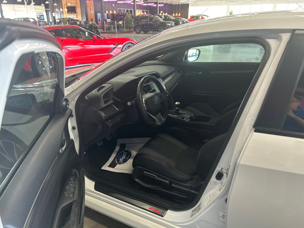 2017 Honda Civic Sedan Si in Saint-Jean-Sur-Richelieu, Quebec - 11 - w1024h768px