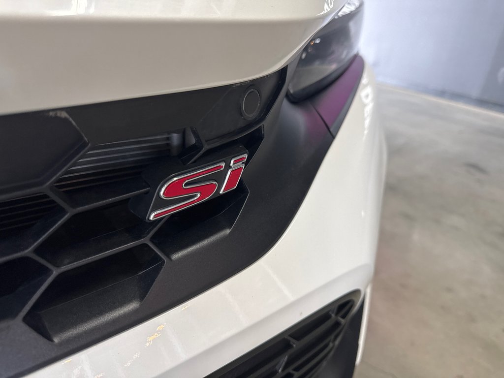 2023 Honda Civic Si Sedan in Saint-Jean-Sur-Richelieu, Quebec - 3 - w1024h768px