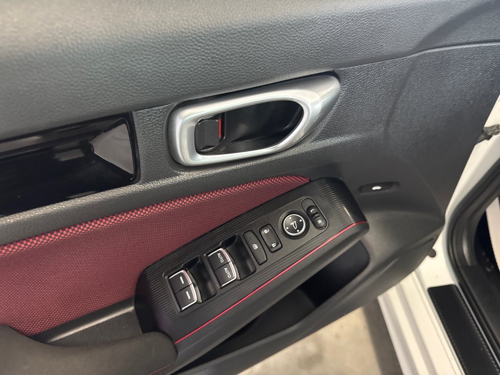 2023 Honda Civic Si Sedan in Saint-Jean-Sur-Richelieu, Quebec - 14 - w1024h768px