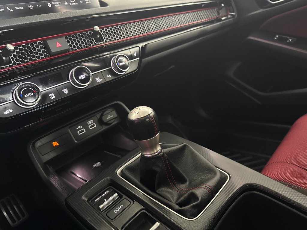 2023 Honda Civic Si Sedan in Saint-Jean-Sur-Richelieu, Quebec - 23 - w1024h768px