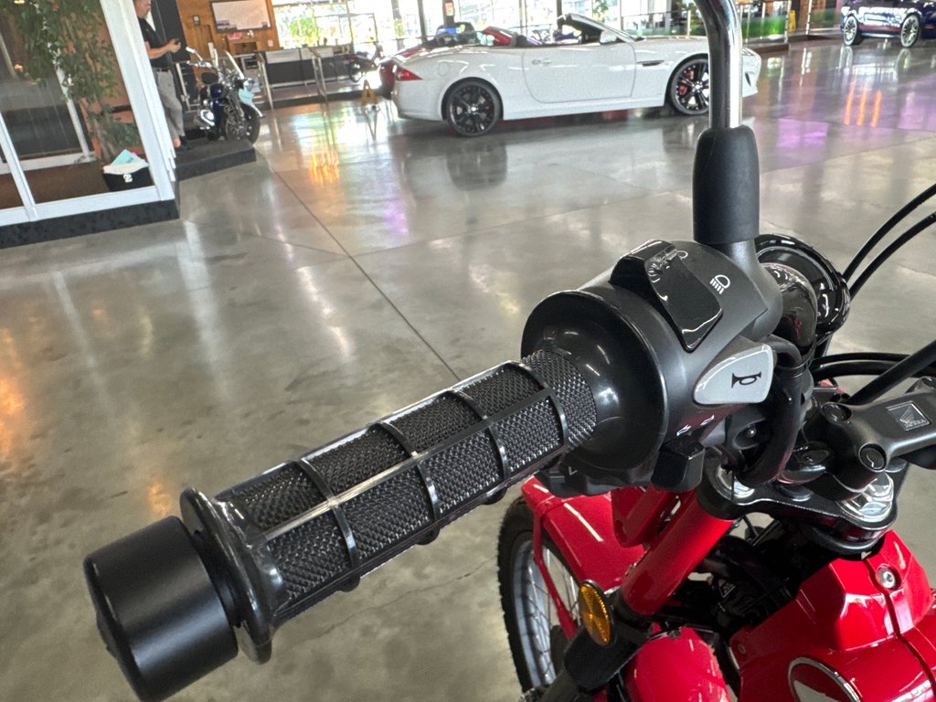 2023 Honda CT 125 in Saint-Jean-Sur-Richelieu, Quebec - 6 - w1024h768px