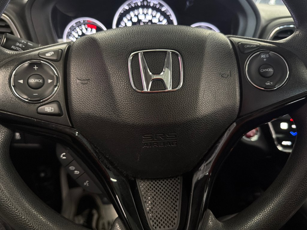 2018 Honda HR-V EX in Saint-Jean-Sur-Richelieu, Quebec - 18 - w1024h768px