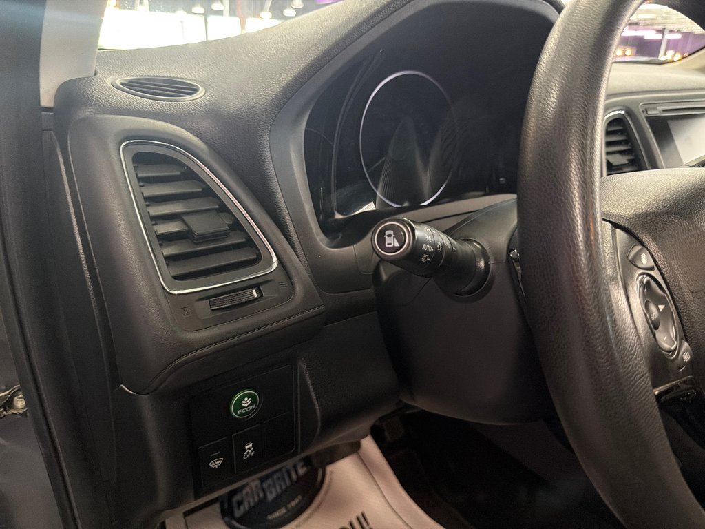 2018 Honda HR-V EX in Saint-Jean-Sur-Richelieu, Quebec - 17 - w1024h768px