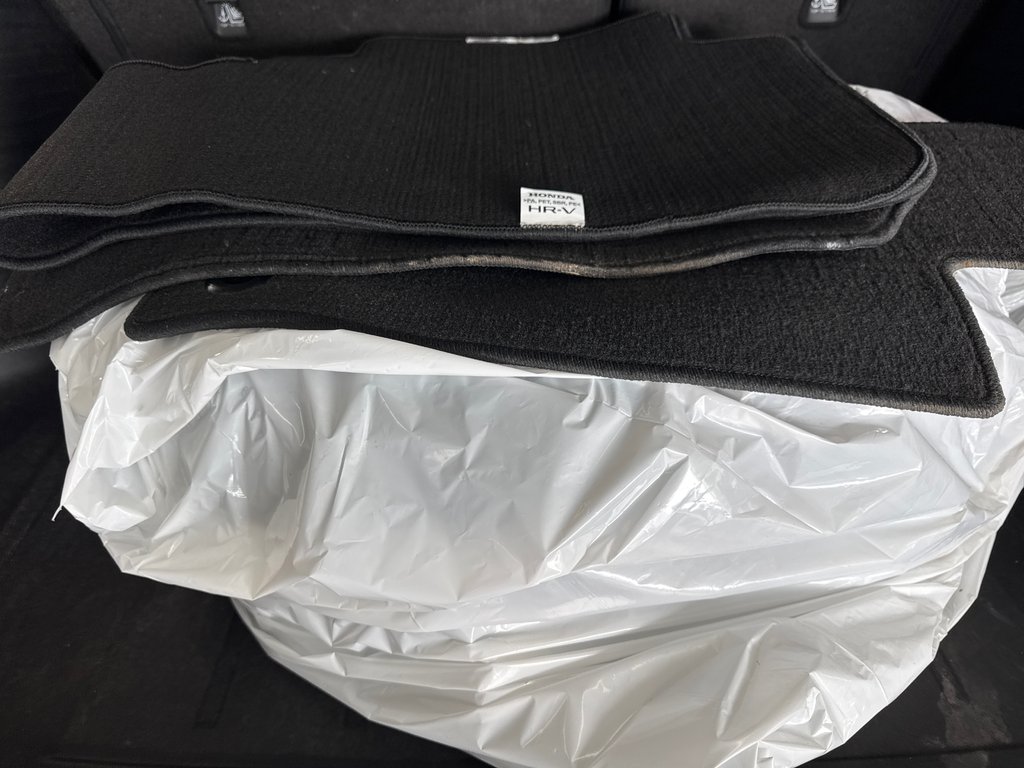 2023 Honda HR-V EX-L Navi in Saint-Jean-Sur-Richelieu, Quebec - 8 - w1024h768px