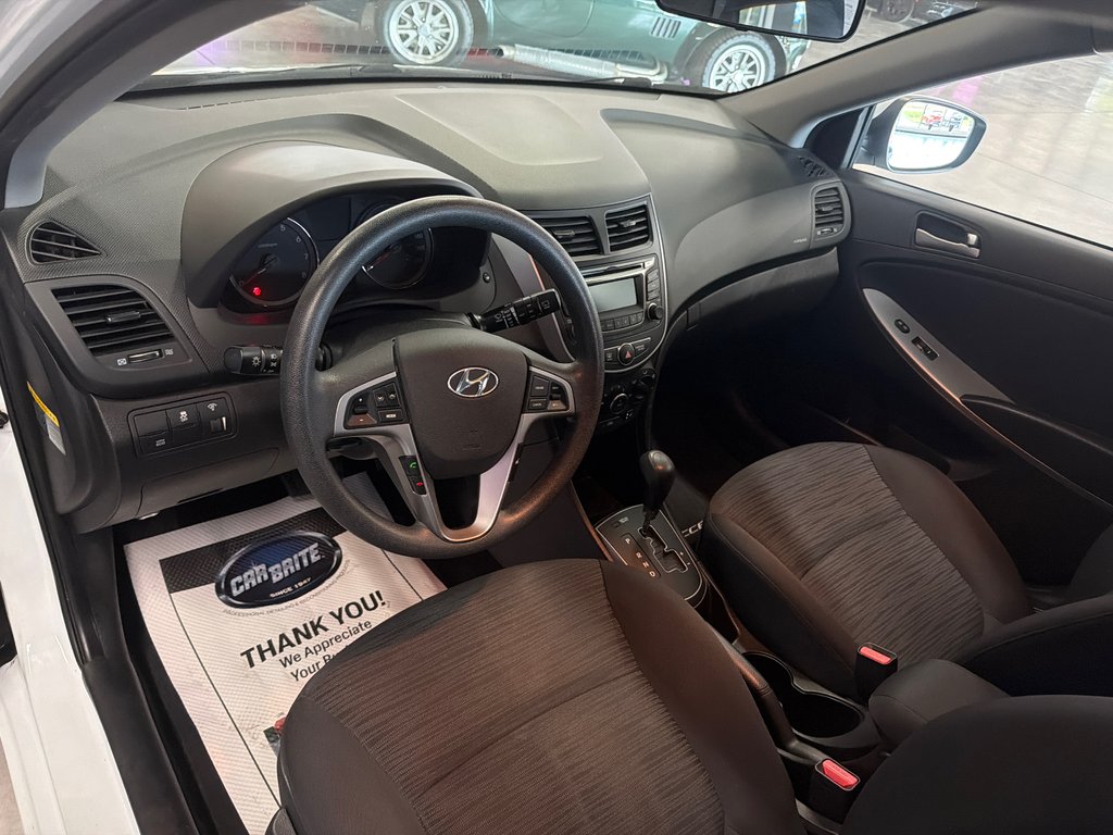 2016 Hyundai Accent GL in Saint-Jean-Sur-Richelieu, Quebec - 10 - w1024h768px