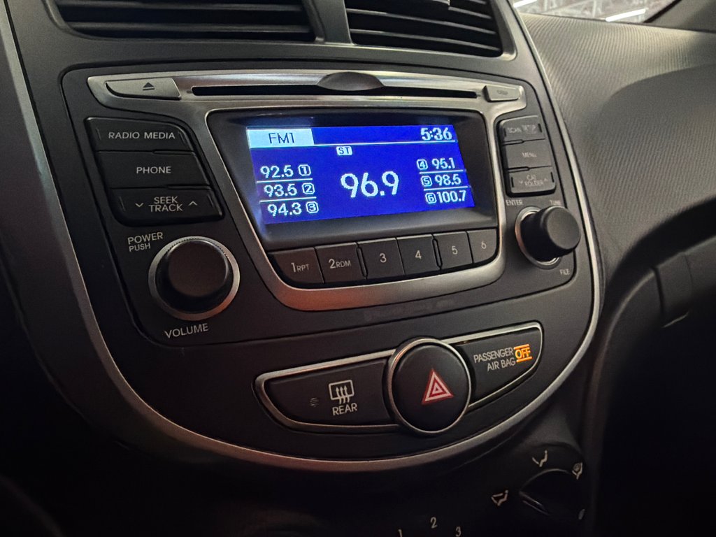 2016 Hyundai Accent GL in Saint-Jean-Sur-Richelieu, Quebec - 15 - w1024h768px