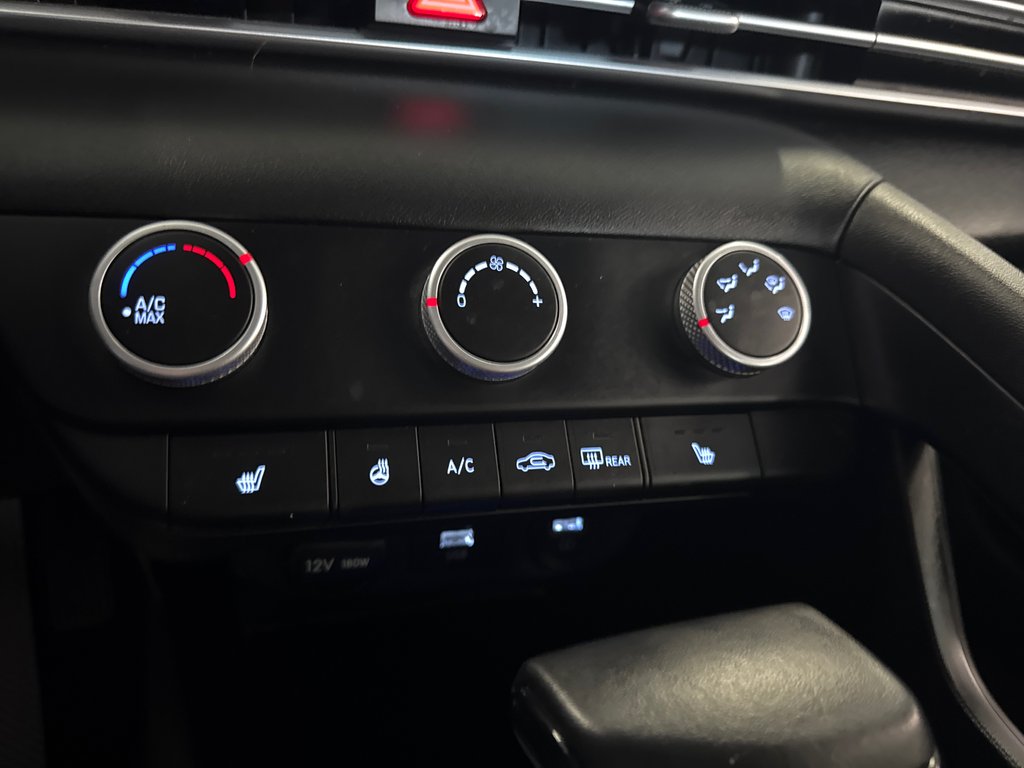 2022 Hyundai Elantra Preferred in Saint-Jean-Sur-Richelieu, Quebec - 17 - w1024h768px