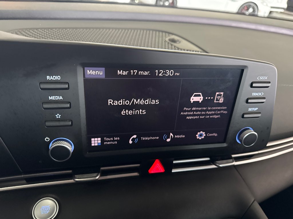 2024 Hyundai Elantra Preferred in Saint-Jean-Sur-Richelieu, Quebec - 16 - w1024h768px