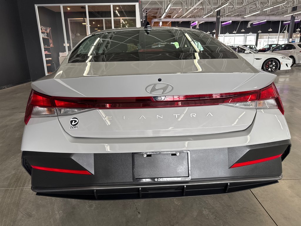 2024 Hyundai Elantra Preferred in Saint-Jean-Sur-Richelieu, Quebec - 6 - w1024h768px