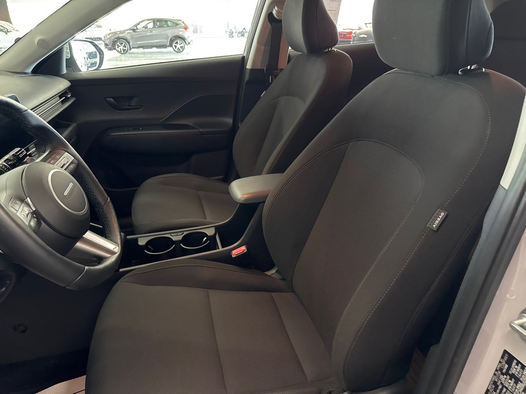 2025 Hyundai Kona Electric Preferred in Saint-Jean-Sur-Richelieu, Quebec - 10 - w1024h768px