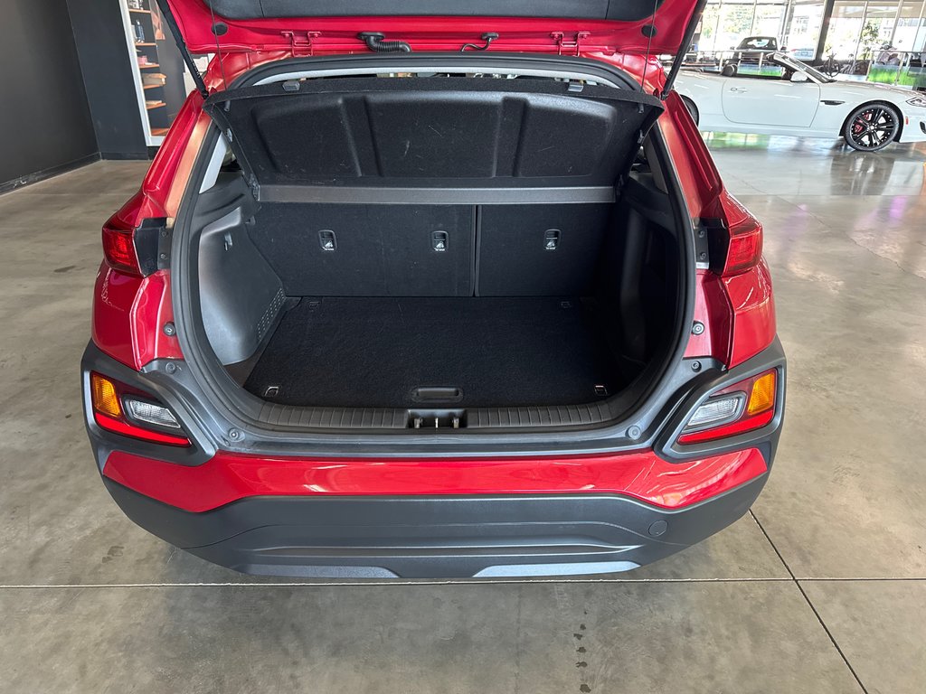Hyundai Kona Essential 2021 à Saint-Jean-Sur-Richelieu, Québec - 11 - w1024h768px