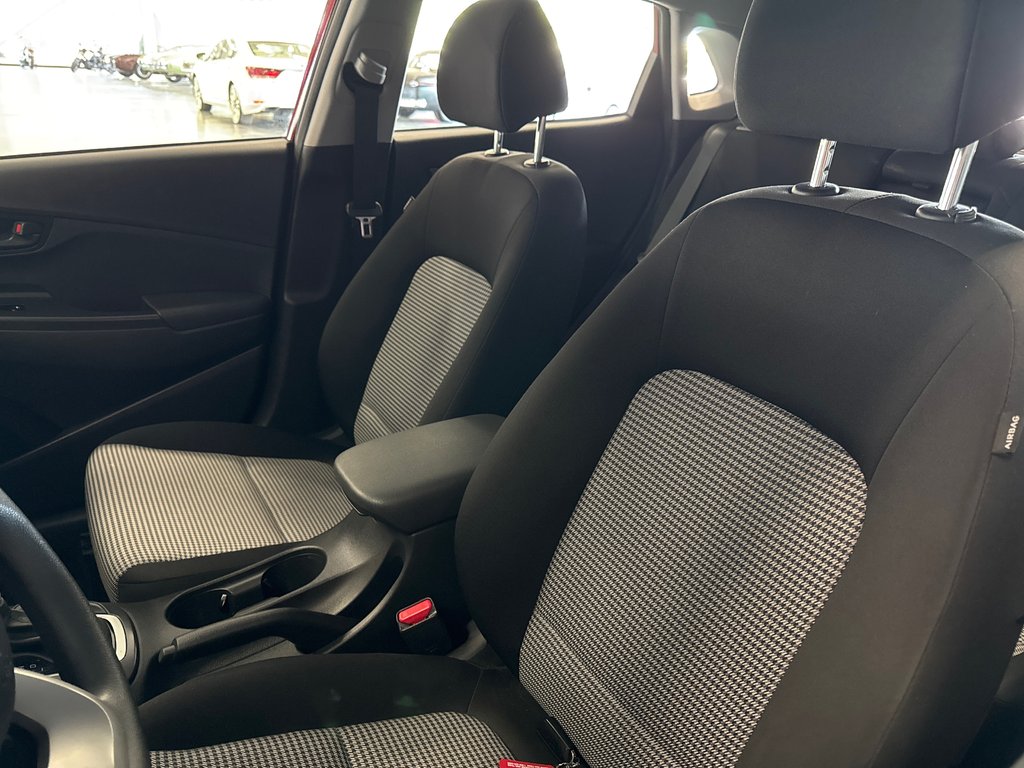 Hyundai Kona Essential 2021 à Saint-Jean-Sur-Richelieu, Québec - 18 - w1024h768px