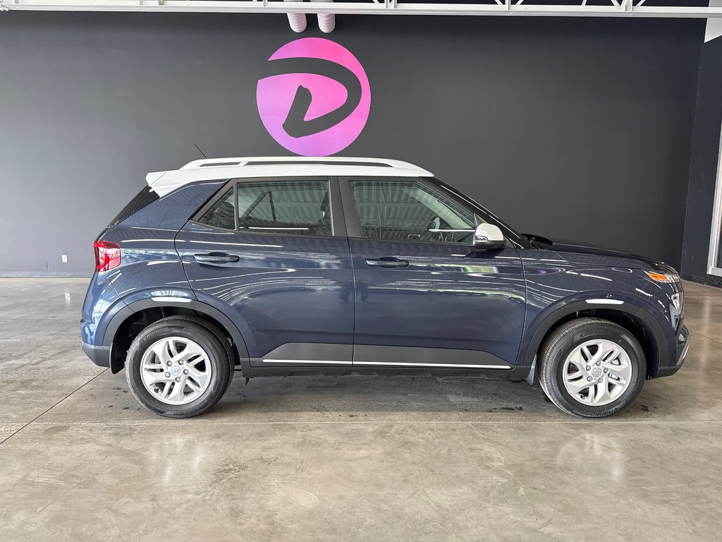 Hyundai Venue Preferred 2026 à Saint-Jean-Sur-Richelieu, Québec - 1 - w1024h768px