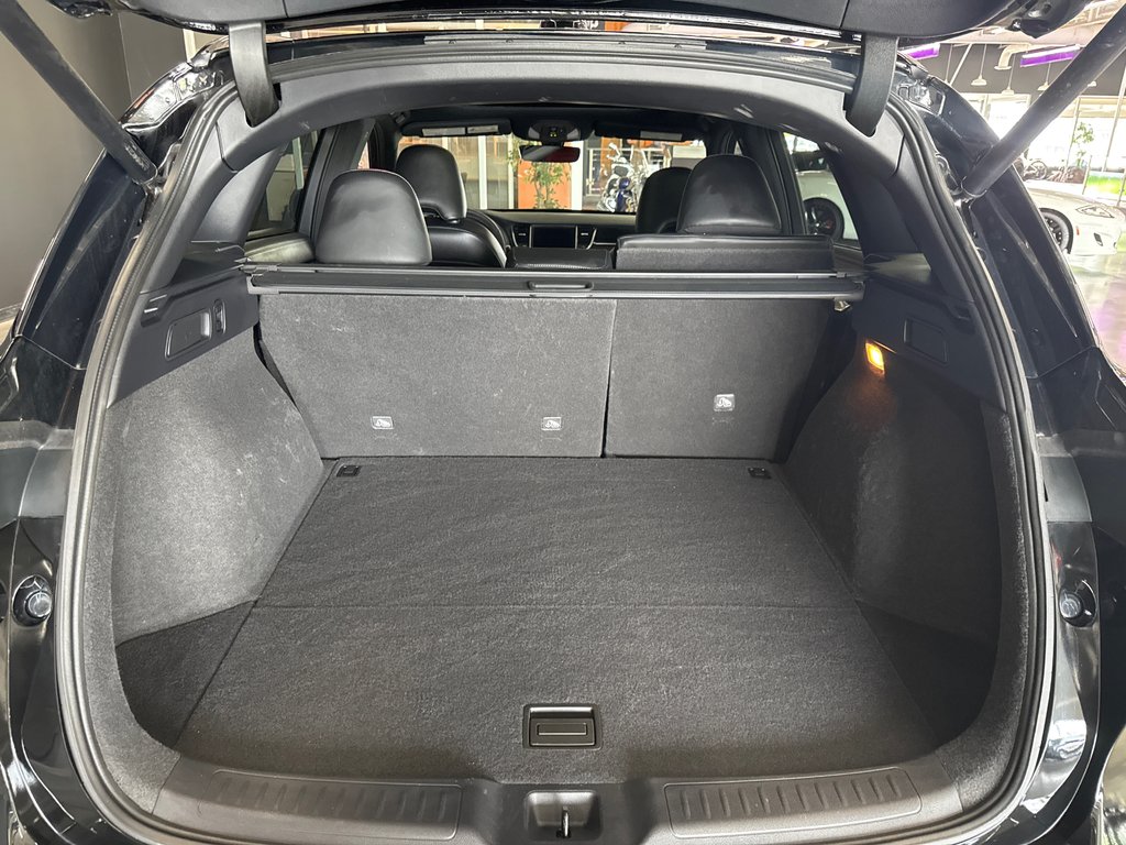 2024 Infiniti QX50 SPORT in Saint-Jean-Sur-Richelieu, Quebec - 6 - w1024h768px