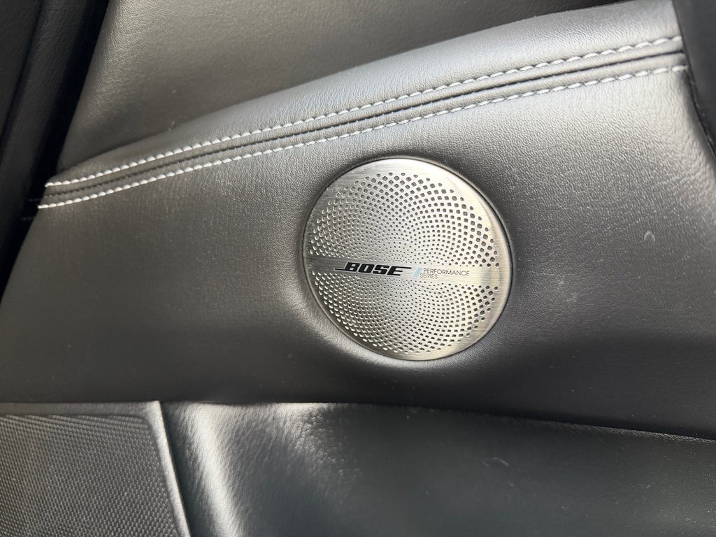 2022 Infiniti QX80 in Saint-Jean-Sur-Richelieu, Quebec - 21 - w1024h768px