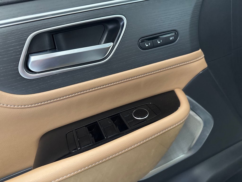 Infiniti QX80 SENSORY 2025 à Saint-Jean-Sur-Richelieu, Québec - 15 - w1024h768px