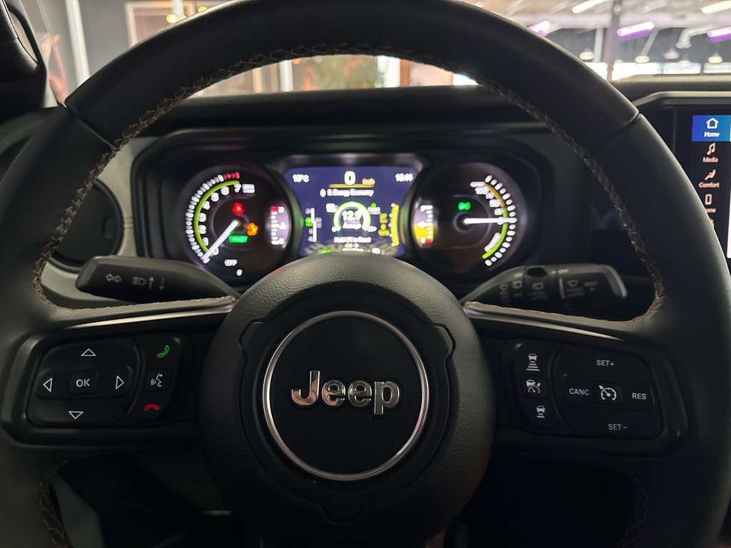 2024 Jeep WRANGLER UNLIMITED 4XE Willys in Saint-Jean-Sur-Richelieu, Quebec - 15 - w1024h768px