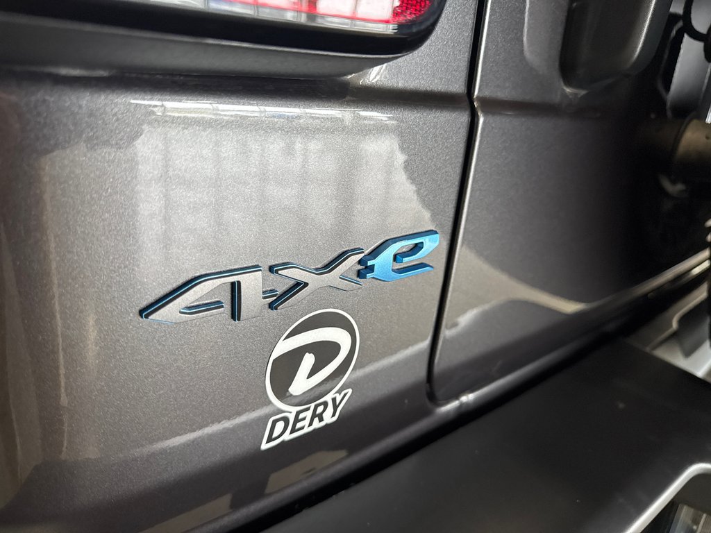 Jeep Wrangler 4xe WILLYS 2024 à Saint-Jean-Sur-Richelieu, Québec - 9 - w1024h768px