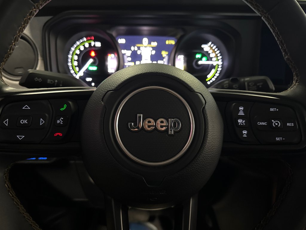 Jeep Wrangler 4xe WILLYS 2024 à Saint-Jean-Sur-Richelieu, Québec - 16 - w1024h768px
