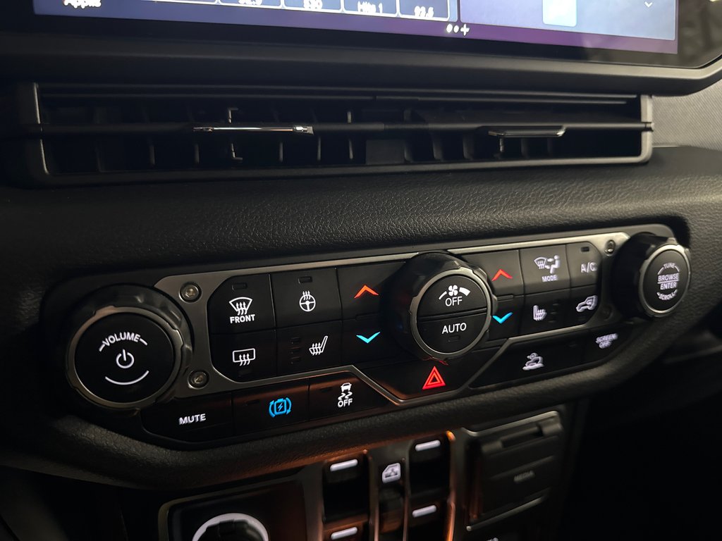 Jeep Wrangler 4xe WILLYS 2024 à Saint-Jean-Sur-Richelieu, Québec - 20 - w1024h768px