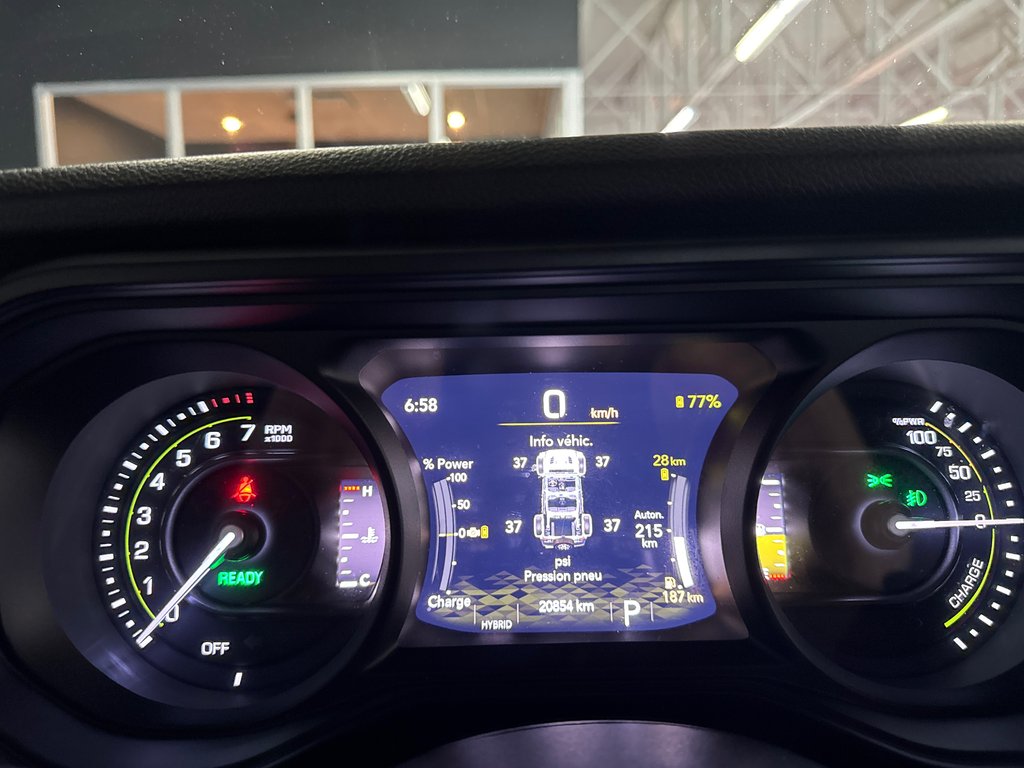 Jeep Wrangler 4xe WILLYS 2024 à Saint-Jean-Sur-Richelieu, Québec - 18 - w1024h768px