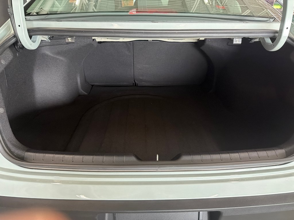 2025 Kia K4 EX in Saint-Jean-Sur-Richelieu, Quebec - 7 - w1024h768px