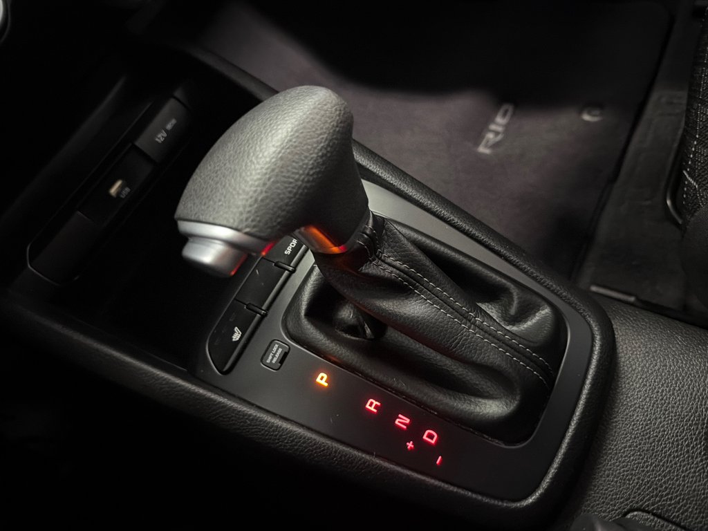 2022 Kia Rio 5-door LX + in Saint-Jean-Sur-Richelieu, Quebec - 16 - w1024h768px