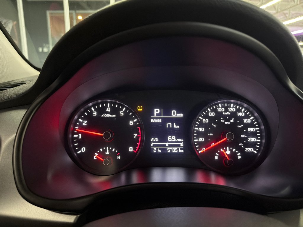 2022 Kia Rio 5-door LX + in Saint-Jean-Sur-Richelieu, Quebec - 11 - w1024h768px