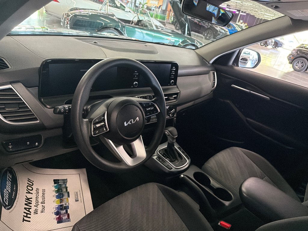 2024 Kia Seltos LX in Saint-Jean-Sur-Richelieu, Quebec - 10 - w1024h768px