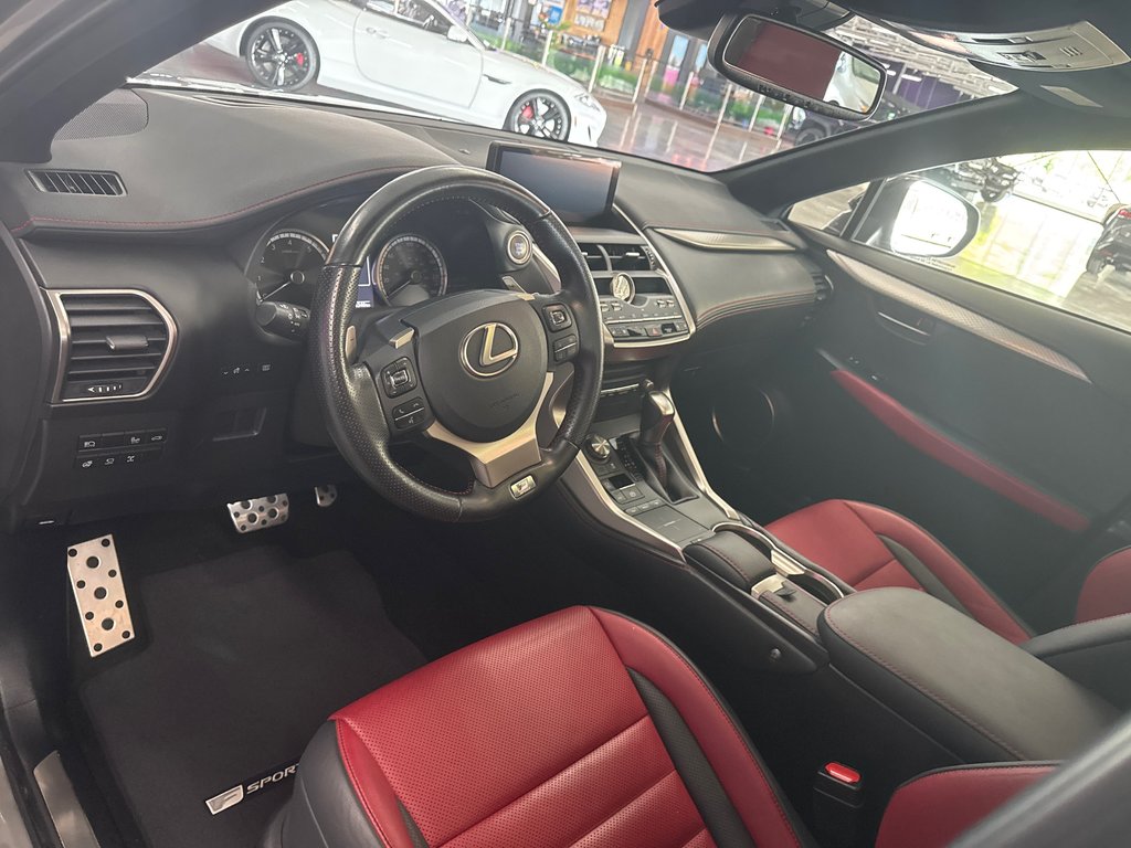 Lexus NX 300 2020 à Saint-Jean-Sur-Richelieu, Québec - 12 - w1024h768px