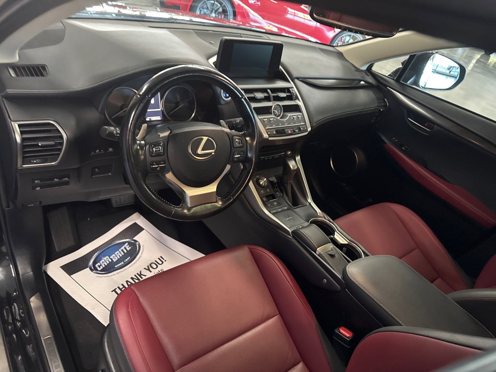 Lexus NX 300h LUXURY 2020 à Saint-Jean-Sur-Richelieu, Québec - 16 - w1024h768px