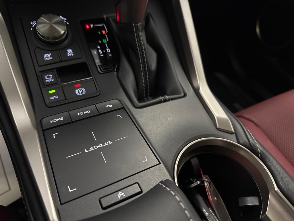 2021 Lexus NX 300h PREMIUM in Saint-Jean-Sur-Richelieu, Quebec - 23 - w1024h768px