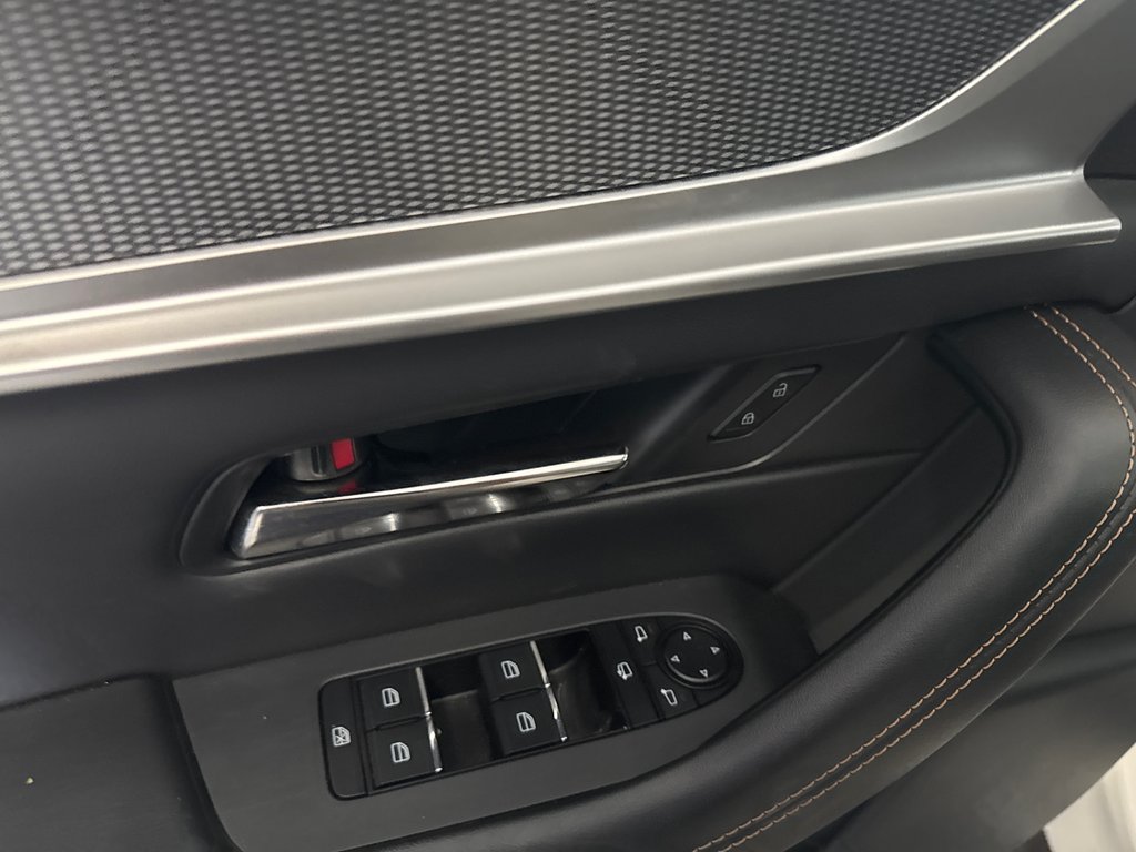 Mazda CX-70 PHEV GT 2025 à Saint-Jean-Sur-Richelieu, Québec - 14 - w1024h768px