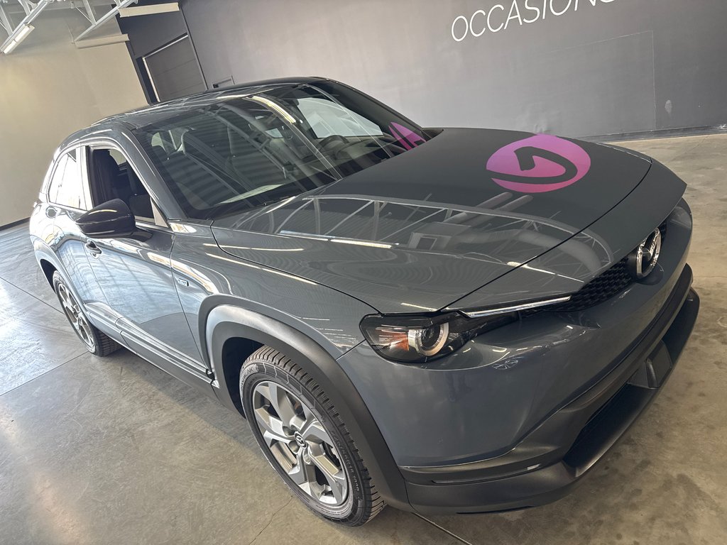 2023 Mazda MX-30 EV GS in Saint-Jean-Sur-Richelieu, Quebec - 2 - w1024h768px