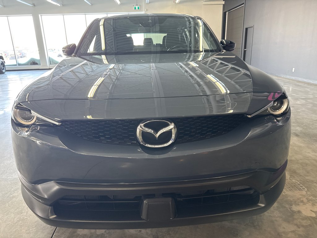 2023 Mazda MX-30 EV GS in Saint-Jean-Sur-Richelieu, Quebec - 3 - w1024h768px