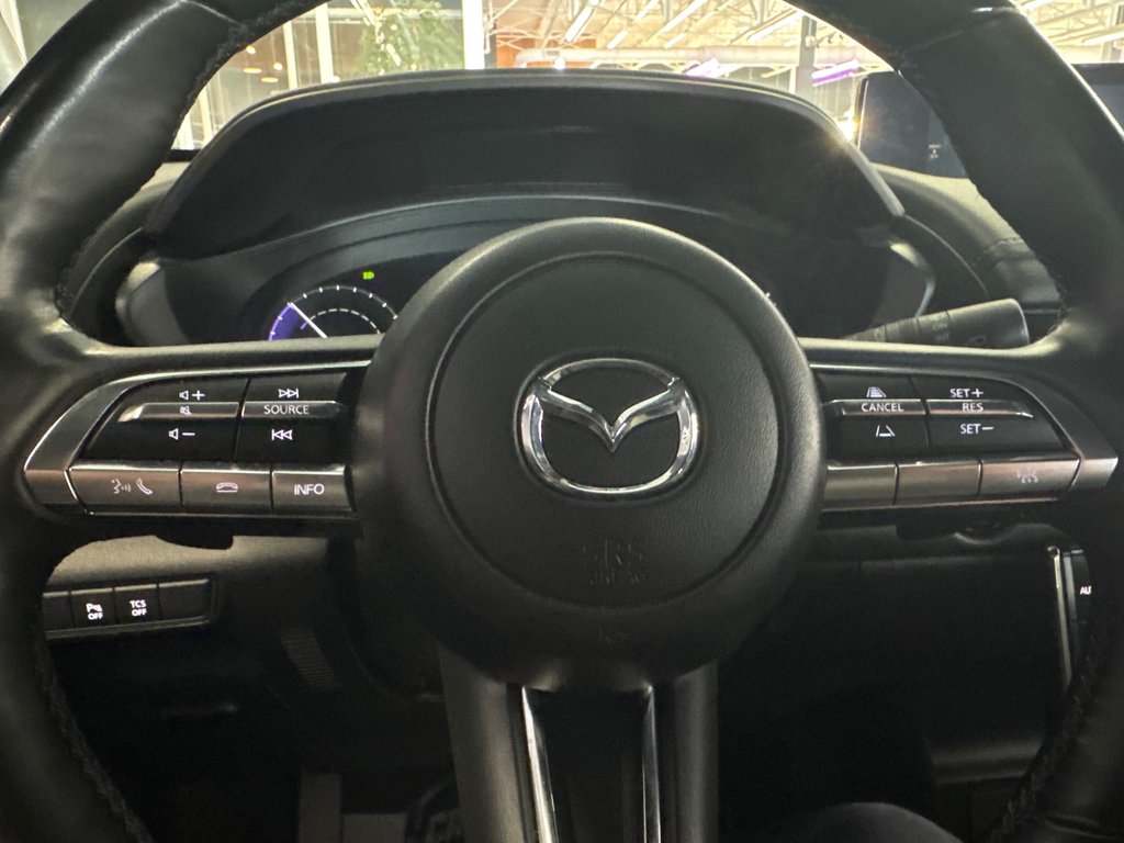 2023 Mazda MX-30 EV GS in Saint-Jean-Sur-Richelieu, Quebec - 14 - w1024h768px