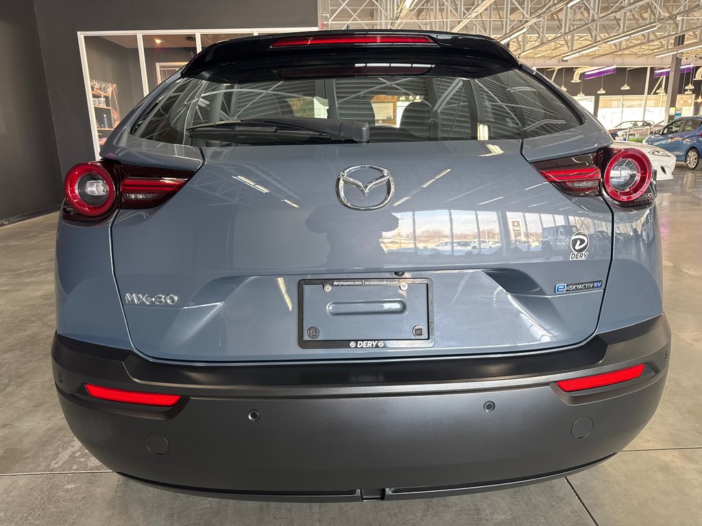 2023 Mazda MX-30 EV GS in Saint-Jean-Sur-Richelieu, Quebec - 6 - w1024h768px