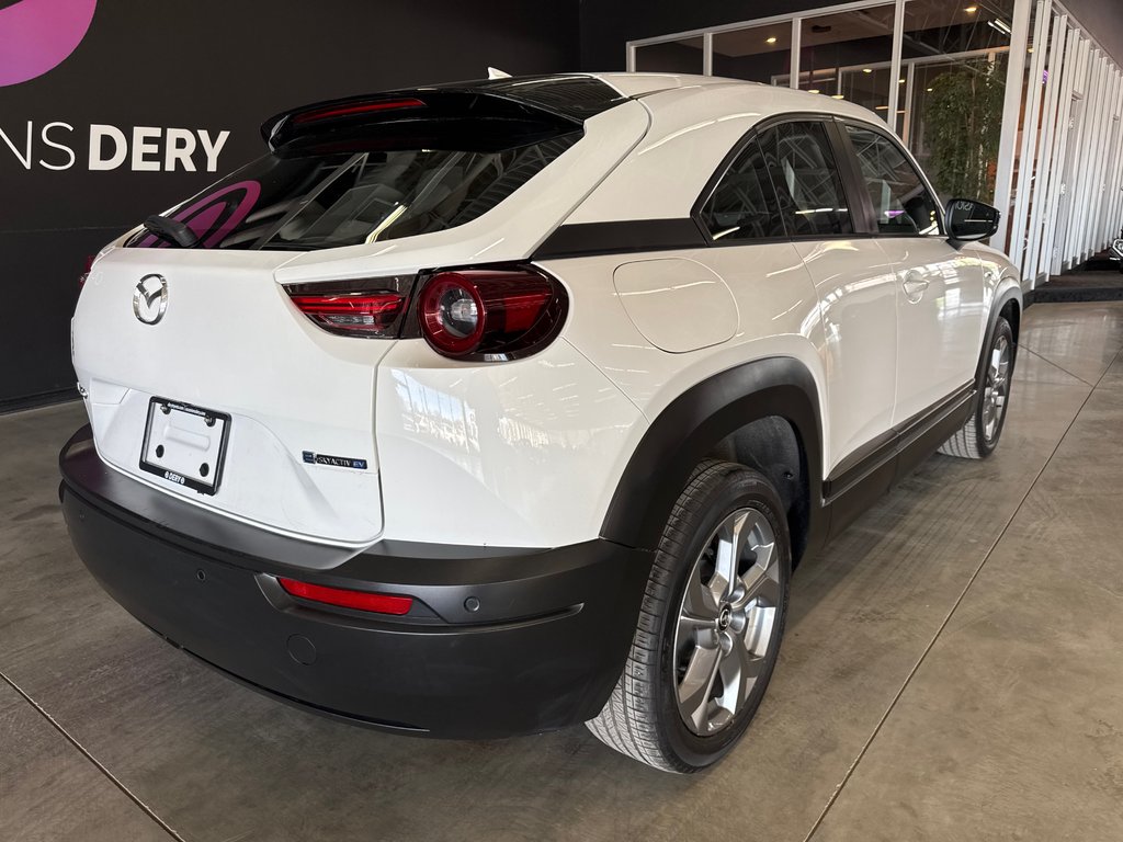 Mazda MX-30 EV GS 2023 à Saint-Jean-Sur-Richelieu, Québec - 7 - w1024h768px