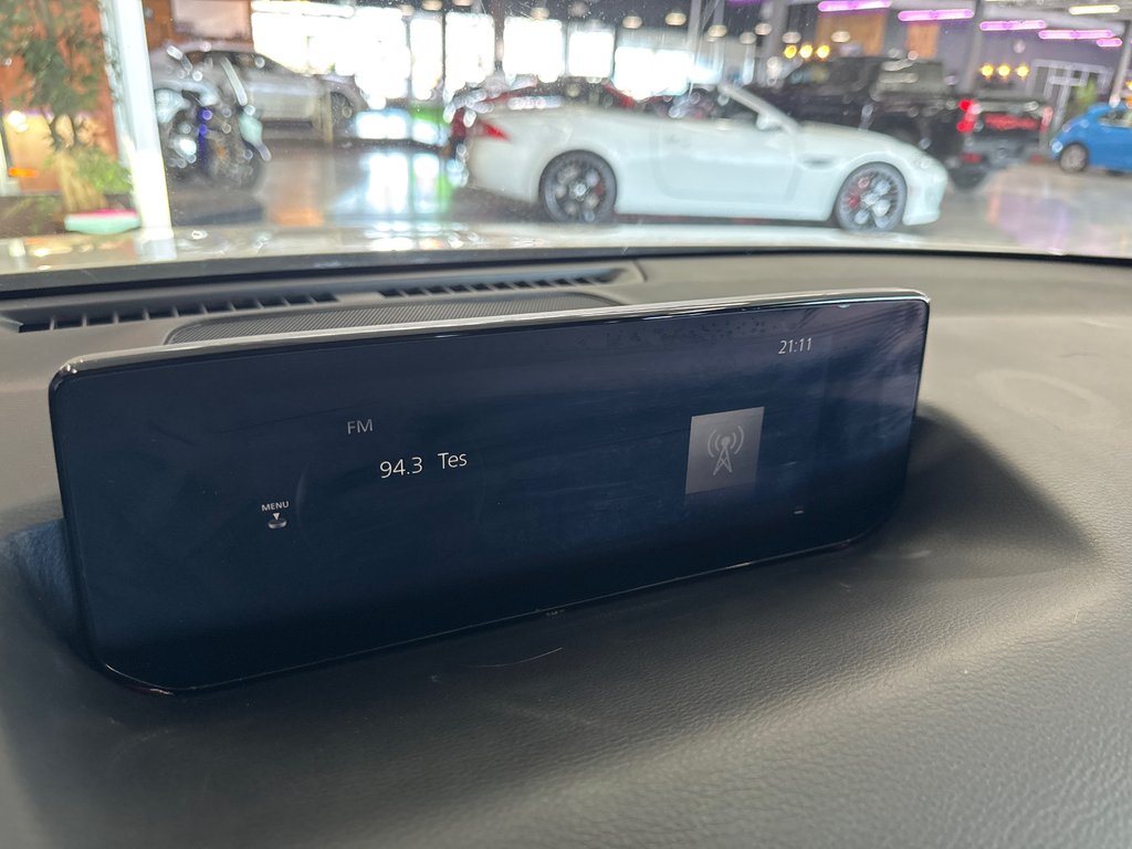 Mazda MX-30 EV GS 2023 à Saint-Jean-Sur-Richelieu, Québec - 19 - w1024h768px