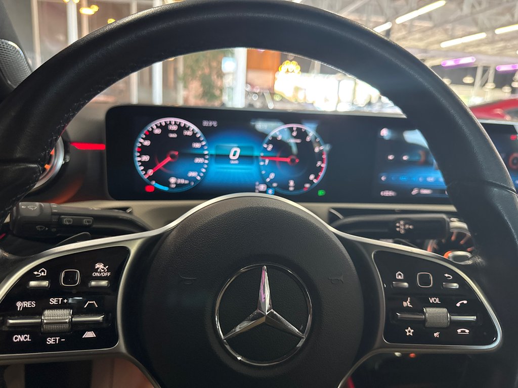 2020 Mercedes-Benz A-Class A 250 in Saint-Jean-Sur-Richelieu, Quebec - 17 - w1024h768px