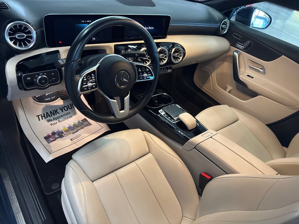 2020 Mercedes-Benz A-Class A 250 in Saint-Jean-Sur-Richelieu, Quebec - 12 - w1024h768px