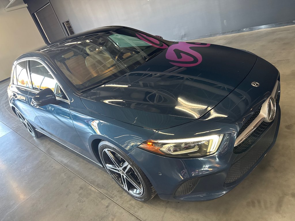 2020 Mercedes-Benz A-Class A 250 in Saint-Jean-Sur-Richelieu, Quebec - 2 - w1024h768px