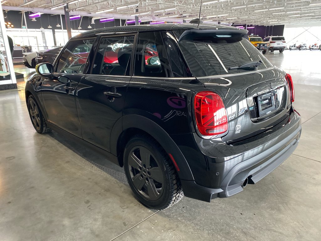 2022 MINI 5 Door Cooper in Saint-Jean-Sur-Richelieu, Quebec - 8 - w1024h768px