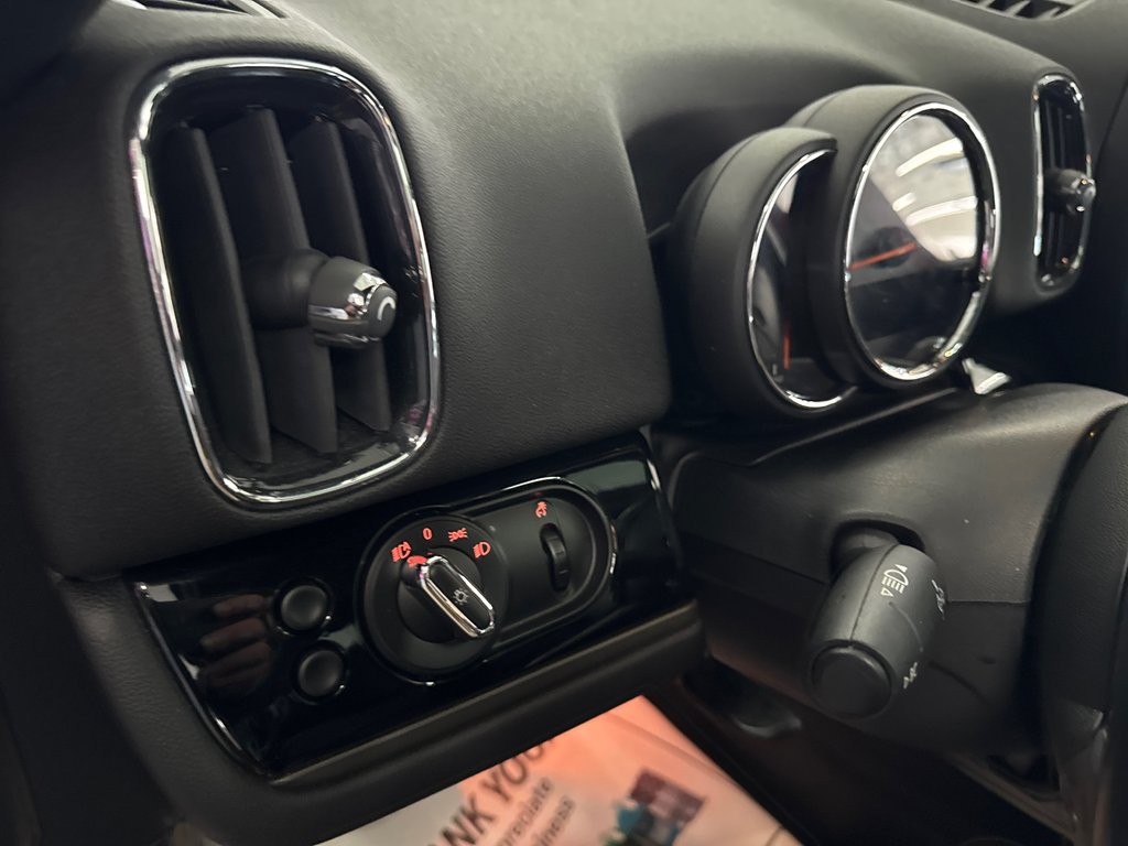 2020 MINI Countryman Cooper S E COUNTRYMAN in Saint-Jean-Sur-Richelieu, Quebec - 19 - w1024h768px