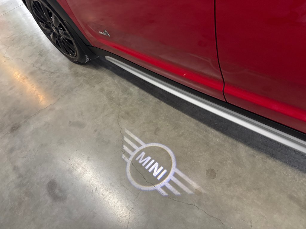 2020 MINI Countryman Cooper S E COUNTRYMAN in Saint-Jean-Sur-Richelieu, Quebec - 12 - w1024h768px